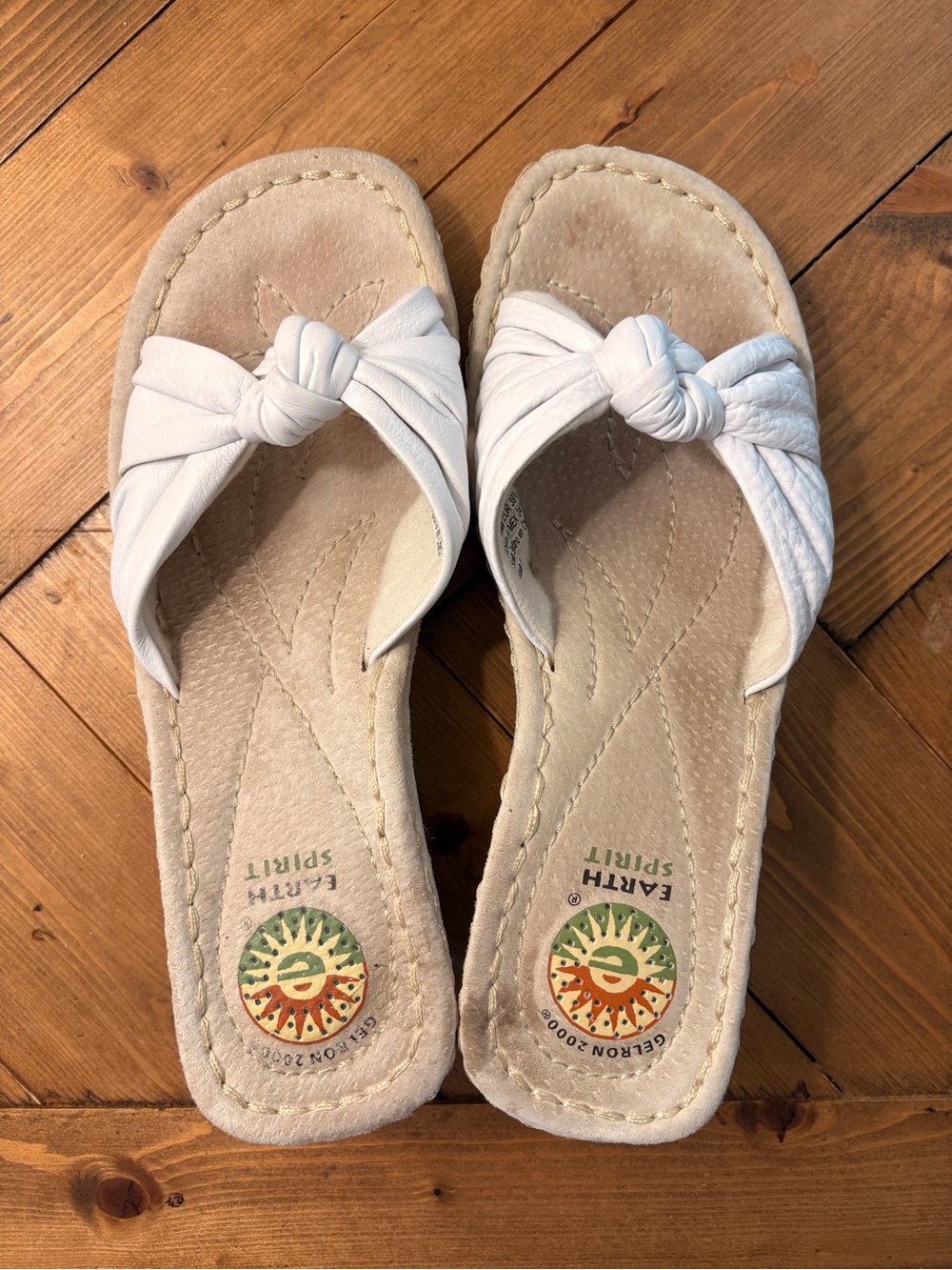 Earth Spirit White Knot-Front Slide Sandals